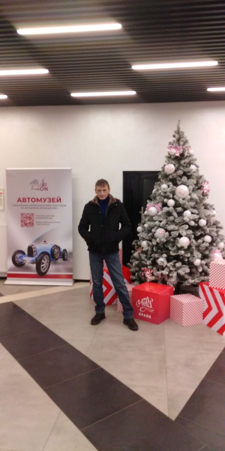  31512858  Vitaly, 47 ,    
