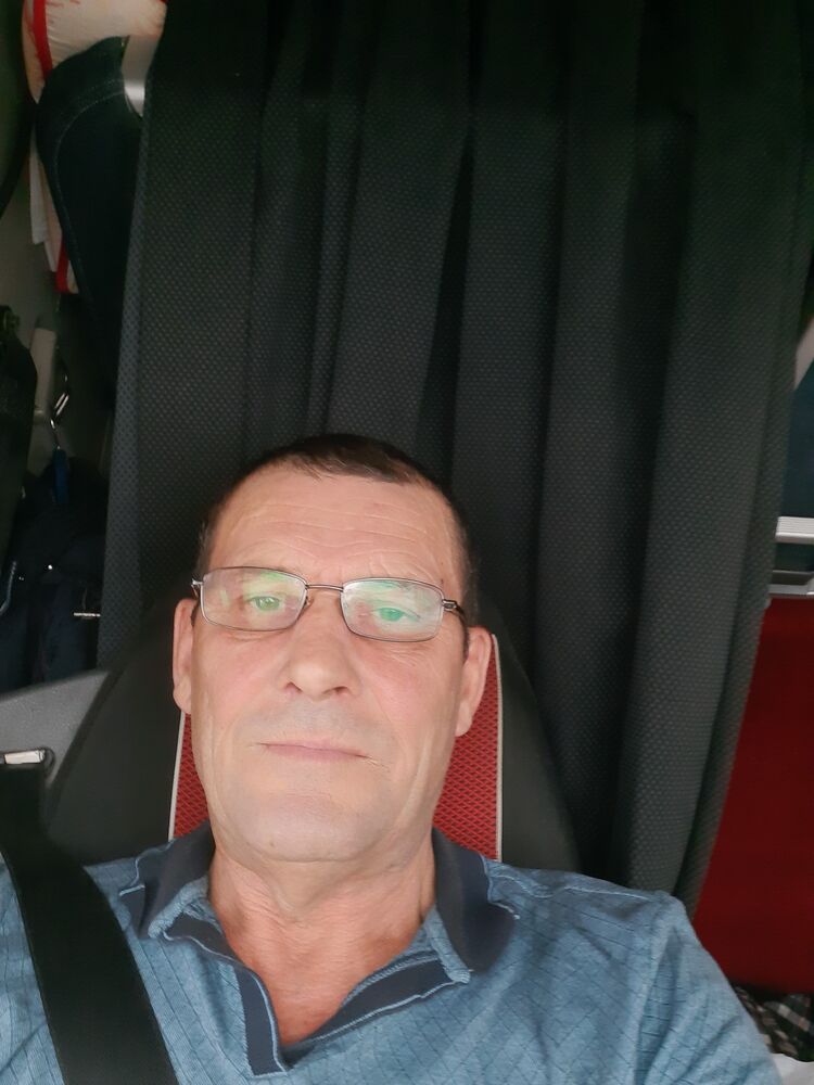  32185628  , 55 ,    
