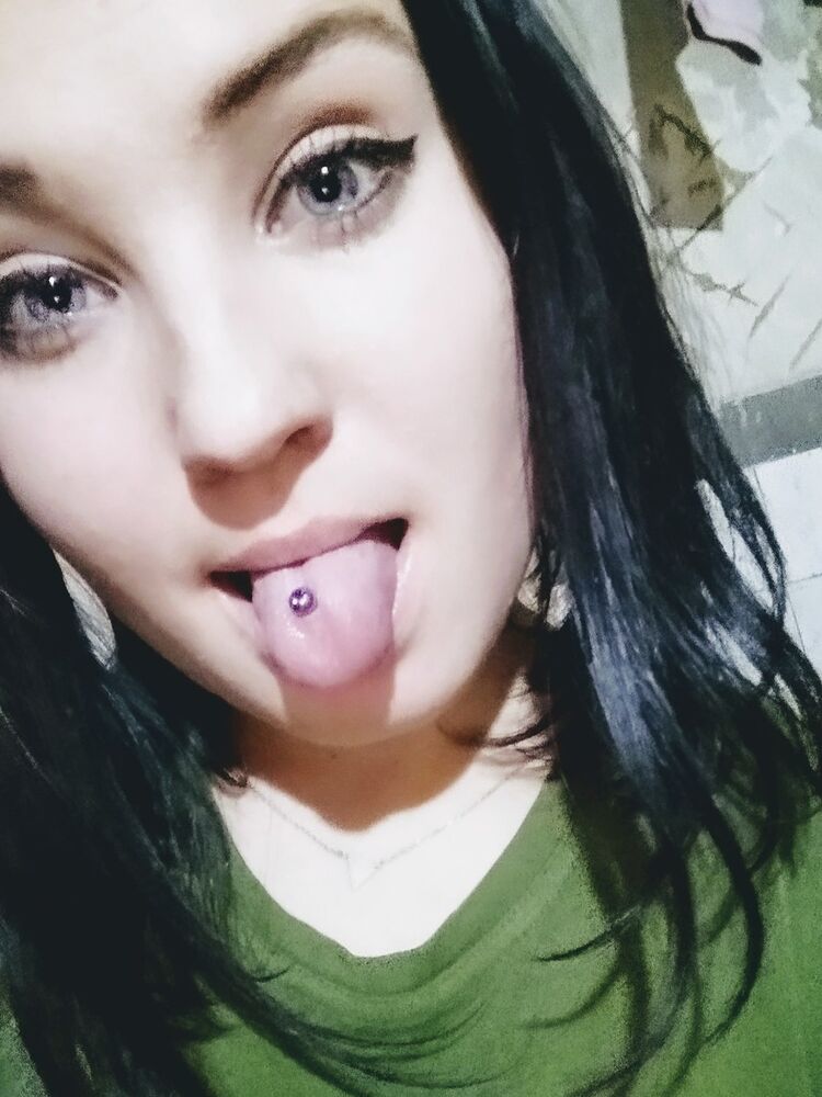  ,   _bestie_, 26 ,  