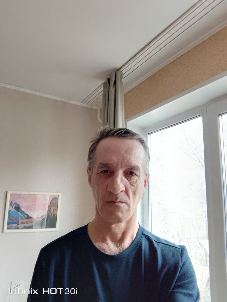  45330818  , 52 ,    