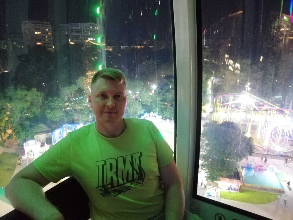 ���� 35810498 ������� VV, 37 ���, ���� ���������� � �����