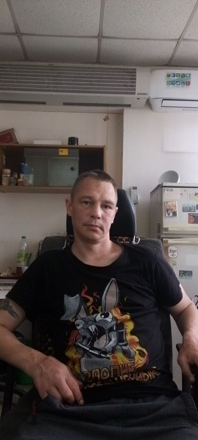  36642828  , 42 ,    