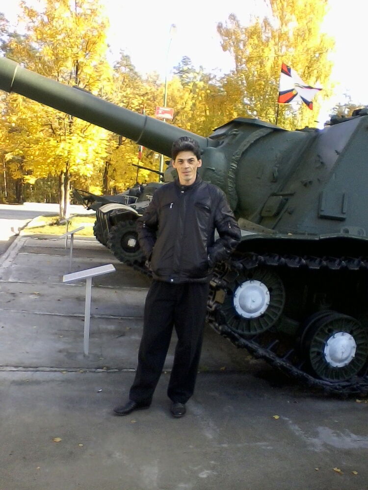  7151518  Oleg, 49 ,    