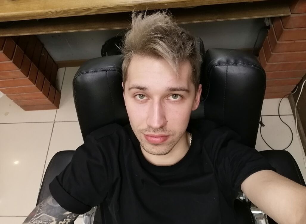  45879038  , 26 ,    