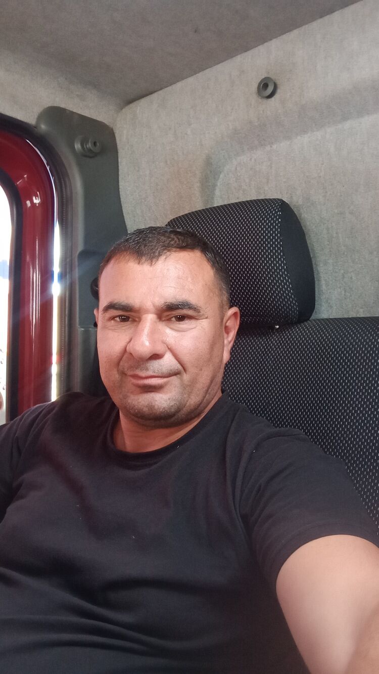  52639598  , 45 ,    