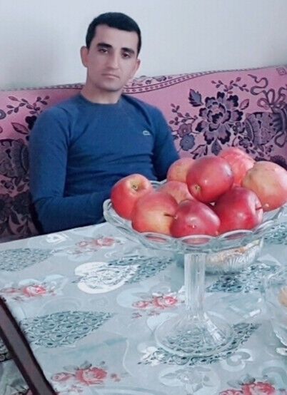 ,   Azerbaydjaec, 33 ,   ,   , c 