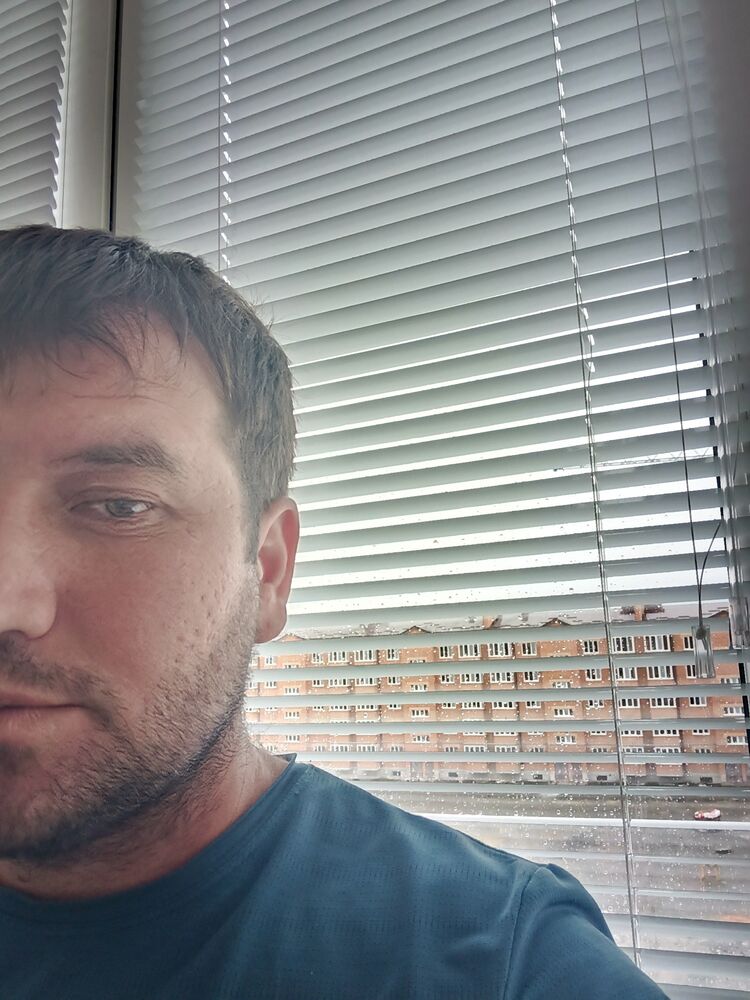  44189858  , 31 ,    