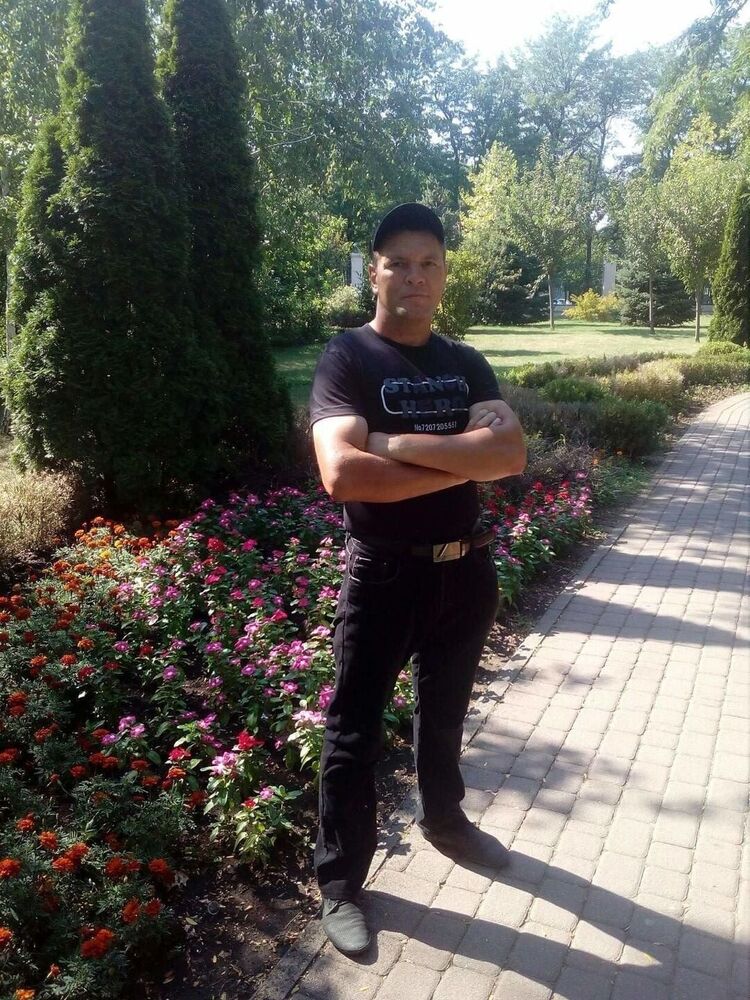  48284318  , 44 ,    