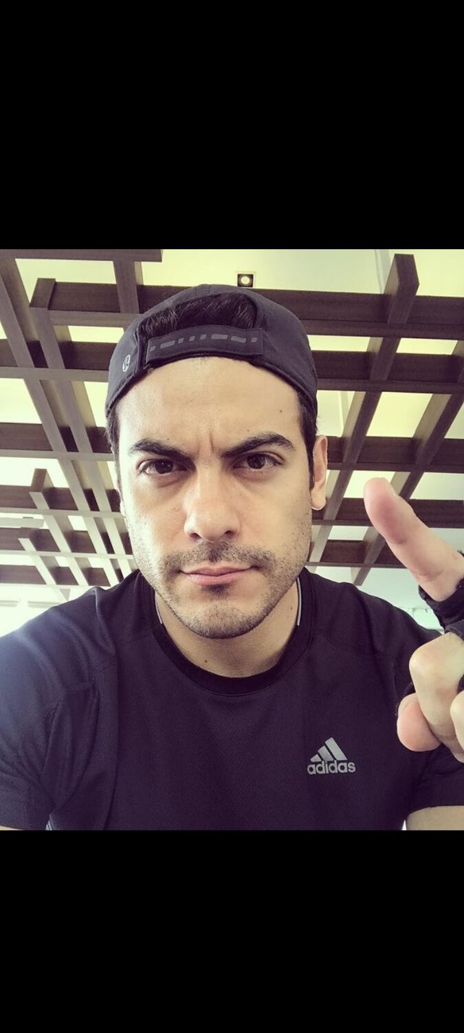   ,   Maxi, 35 ,   ,   