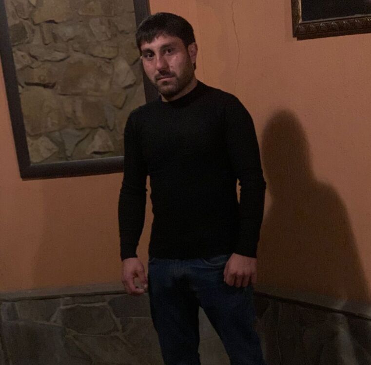  40452748  , 41 ,    