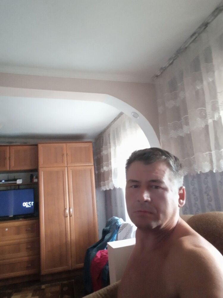  18985478  , 52 ,    
