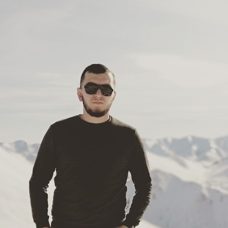  26080948  Ibragim, 26 ,    