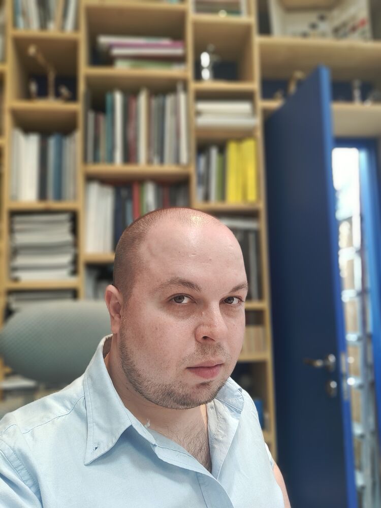  34454878  , 39 ,    