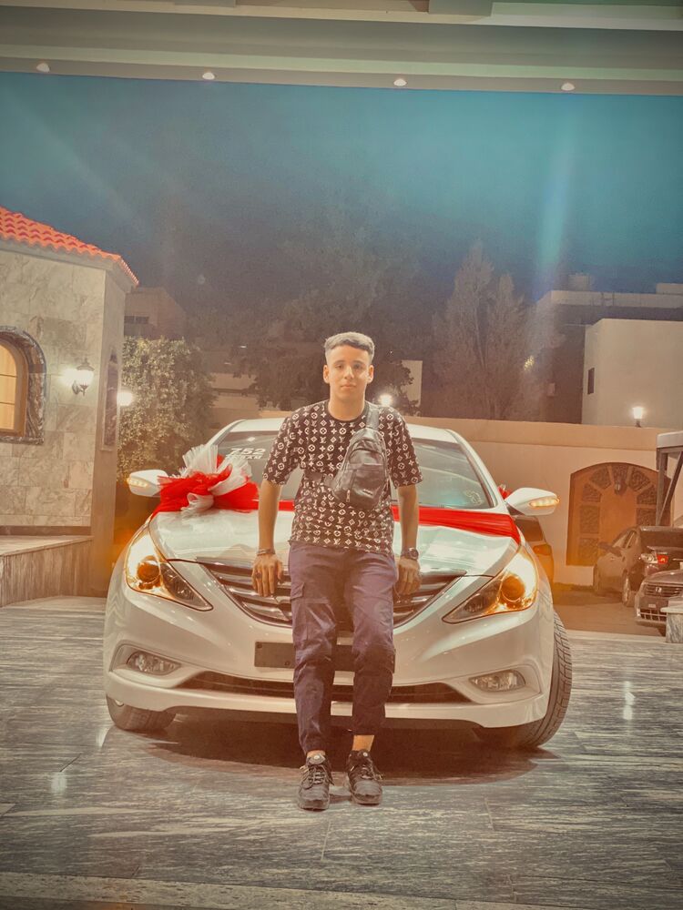  ,   Iam, 20 ,   ,   