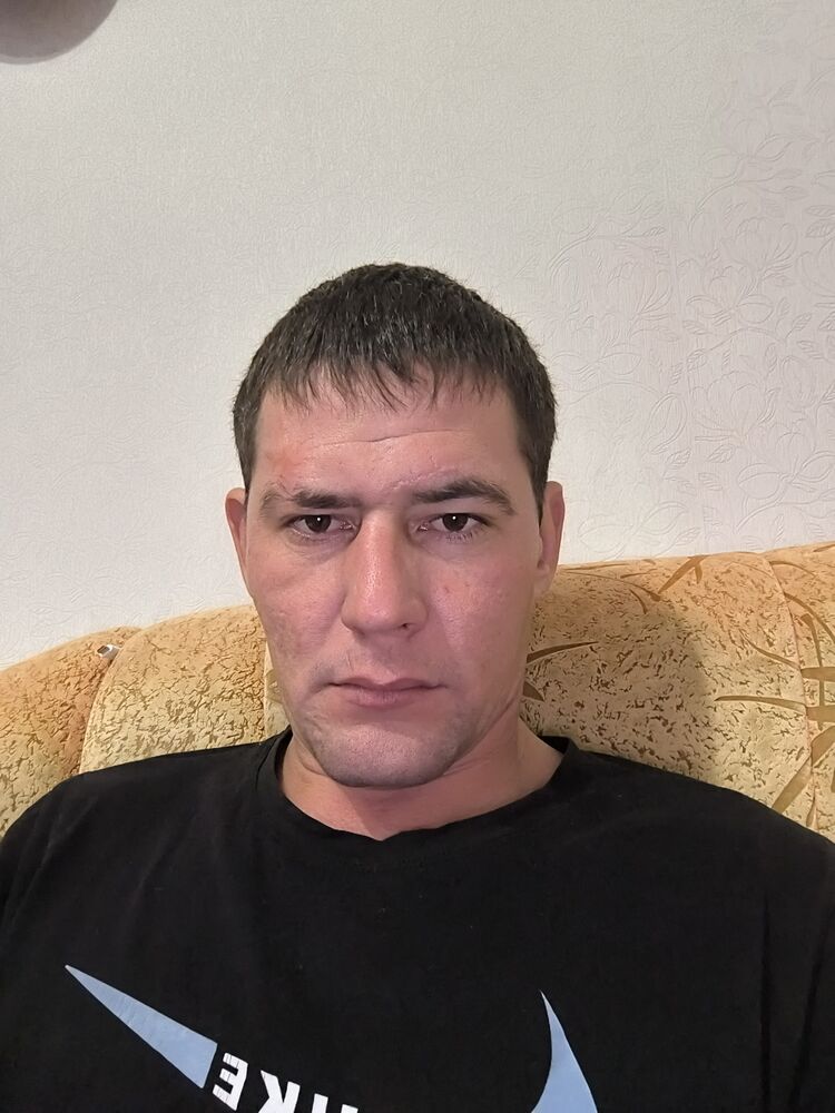  46927708  , 31 ,    