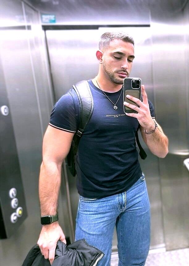  ,   Karim, 37 ,     