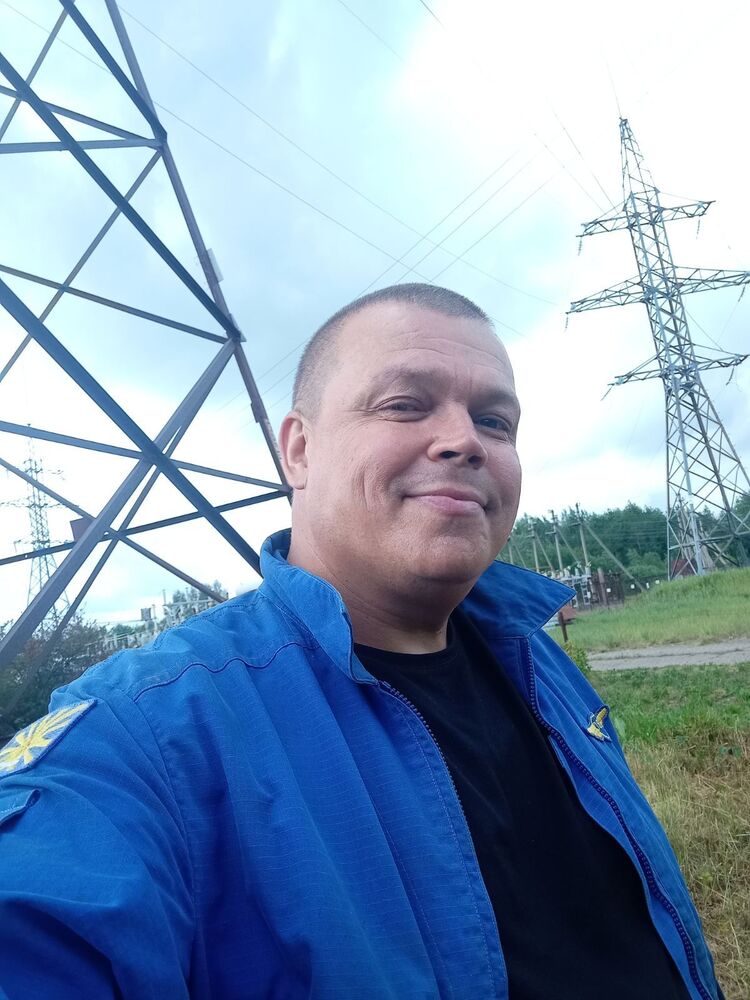  51477988  , 43 ,    
