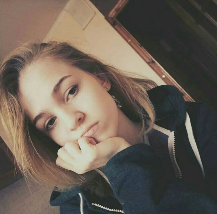  33346848  , 23 ,    