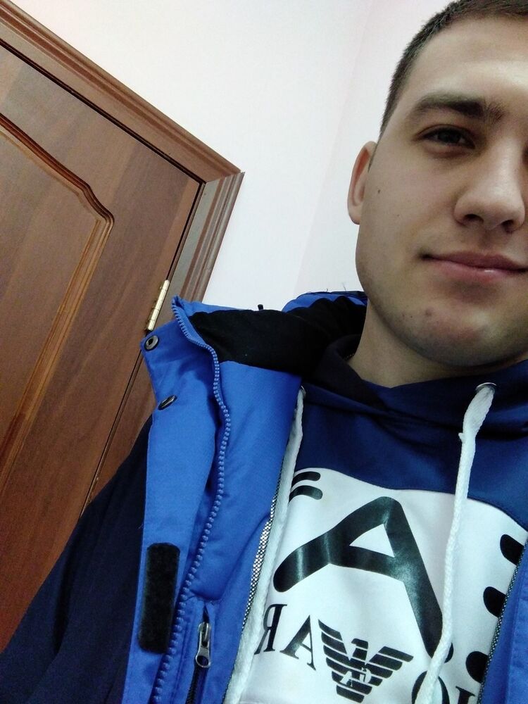  ,   AlexandeR, 26 ,   ,   , c 