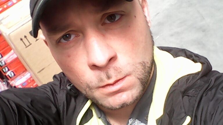  45526998  Dima, 40 ,    