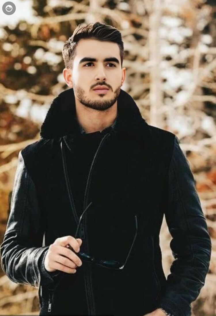 ���� 40282878 ����� LOOK at me, 25 ���, ���� ���������� � �����-����������