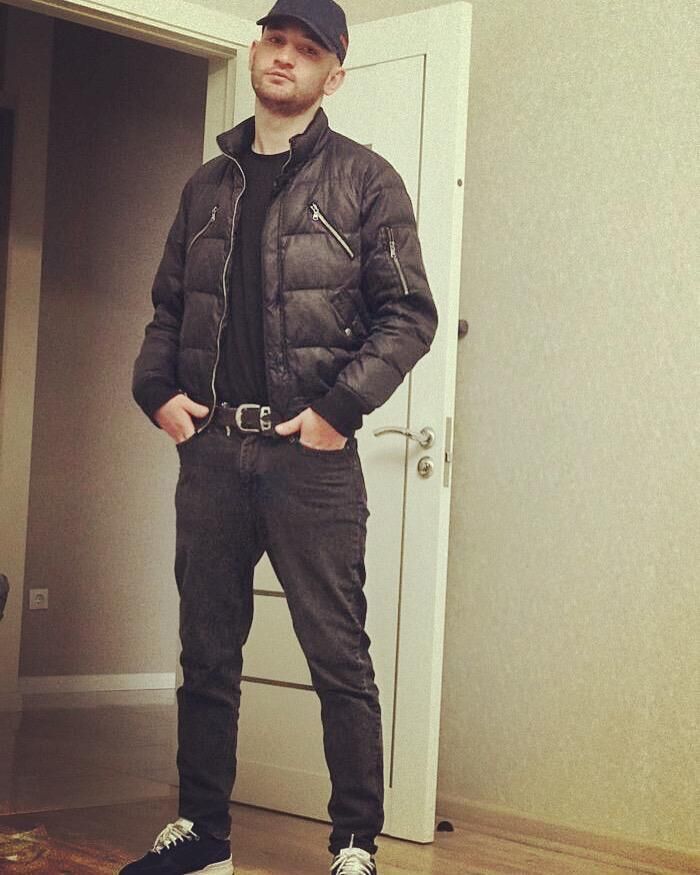  -,   , 32 ,   ,   