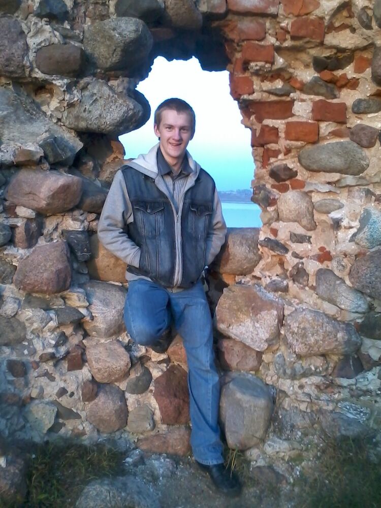  6634818  Andris, 29 ,    Banghazi
