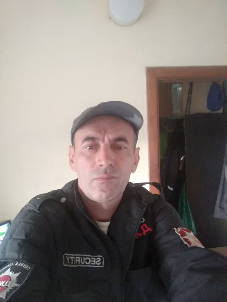  33832478  , 53 ,    