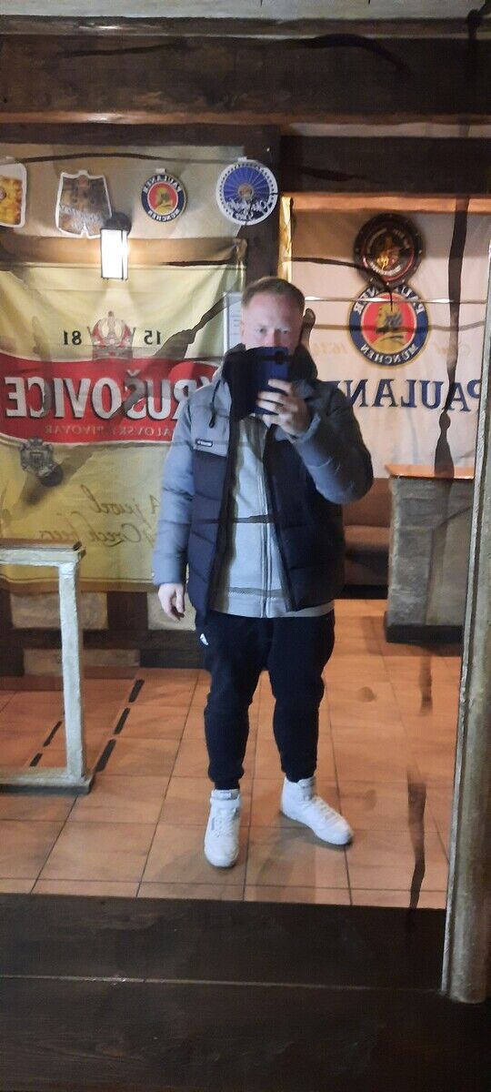  21627338  , 42 ,    