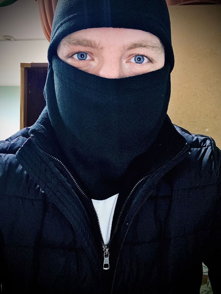  54588808  Denis, 35 ,    