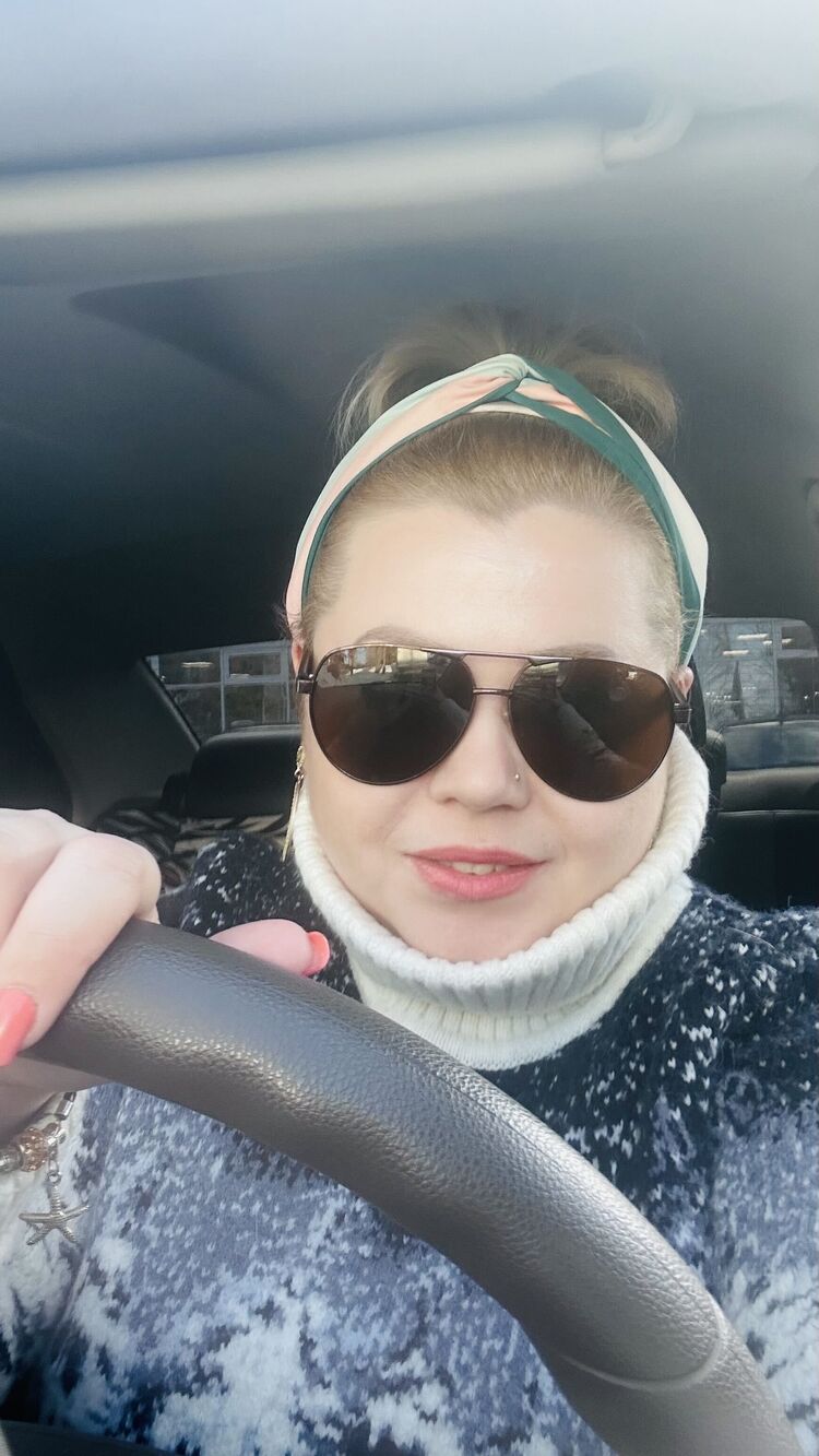  51865068  Yana, 36 ,    