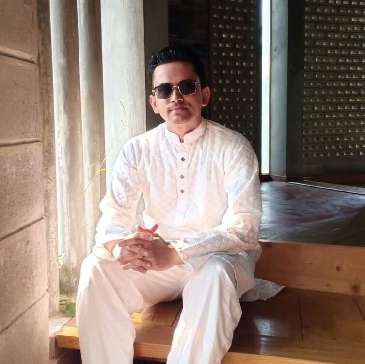  Dhaka,   Tan Veer, 30 ,   ,   
