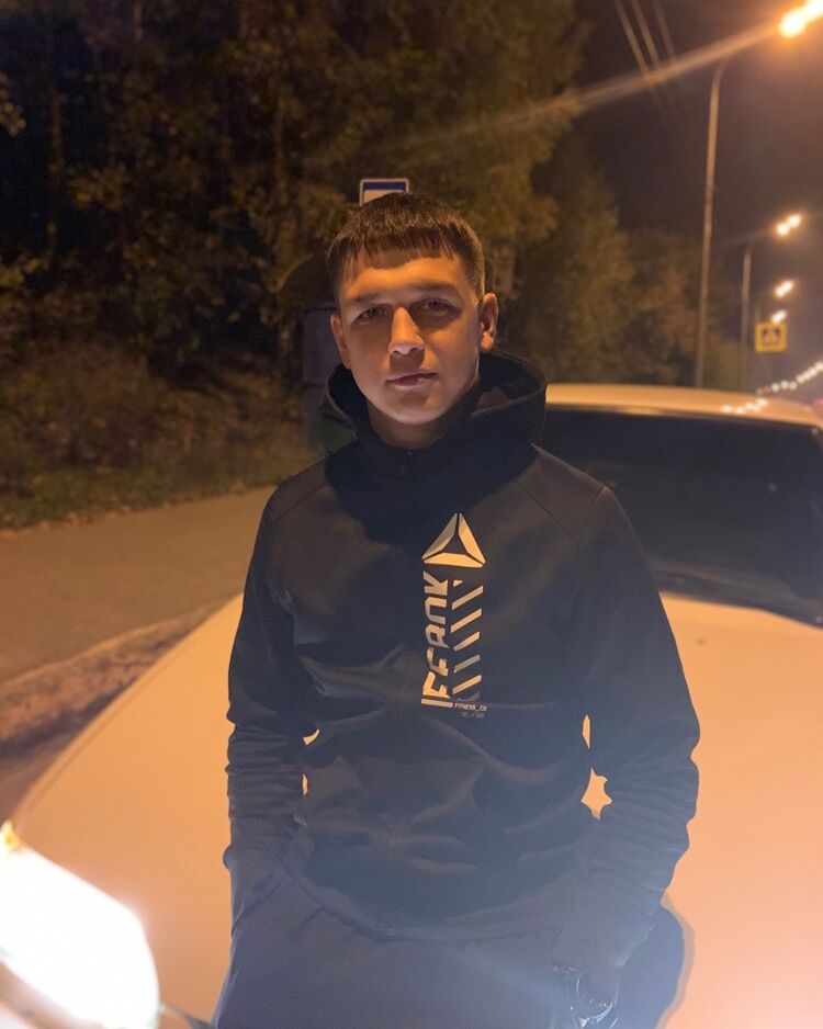  49553838  , 35 ,    