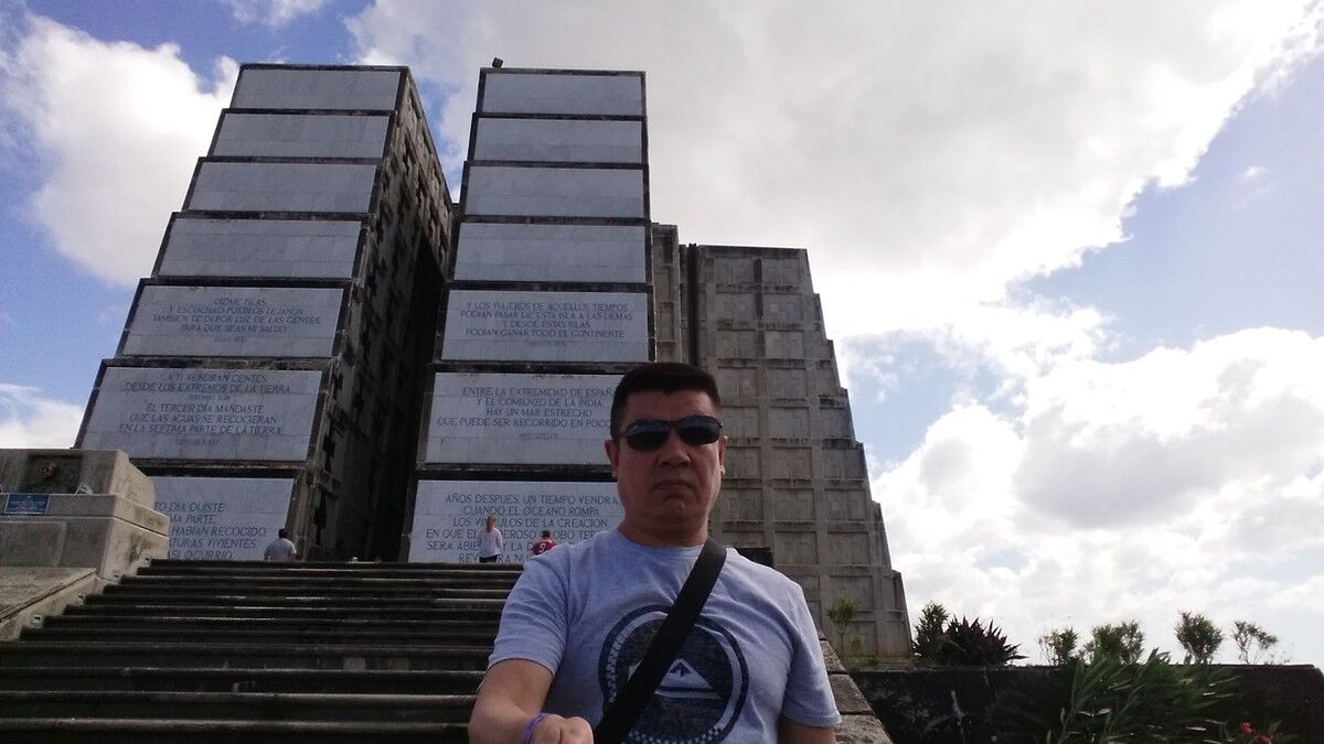   ,   Marat, 45 ,   
