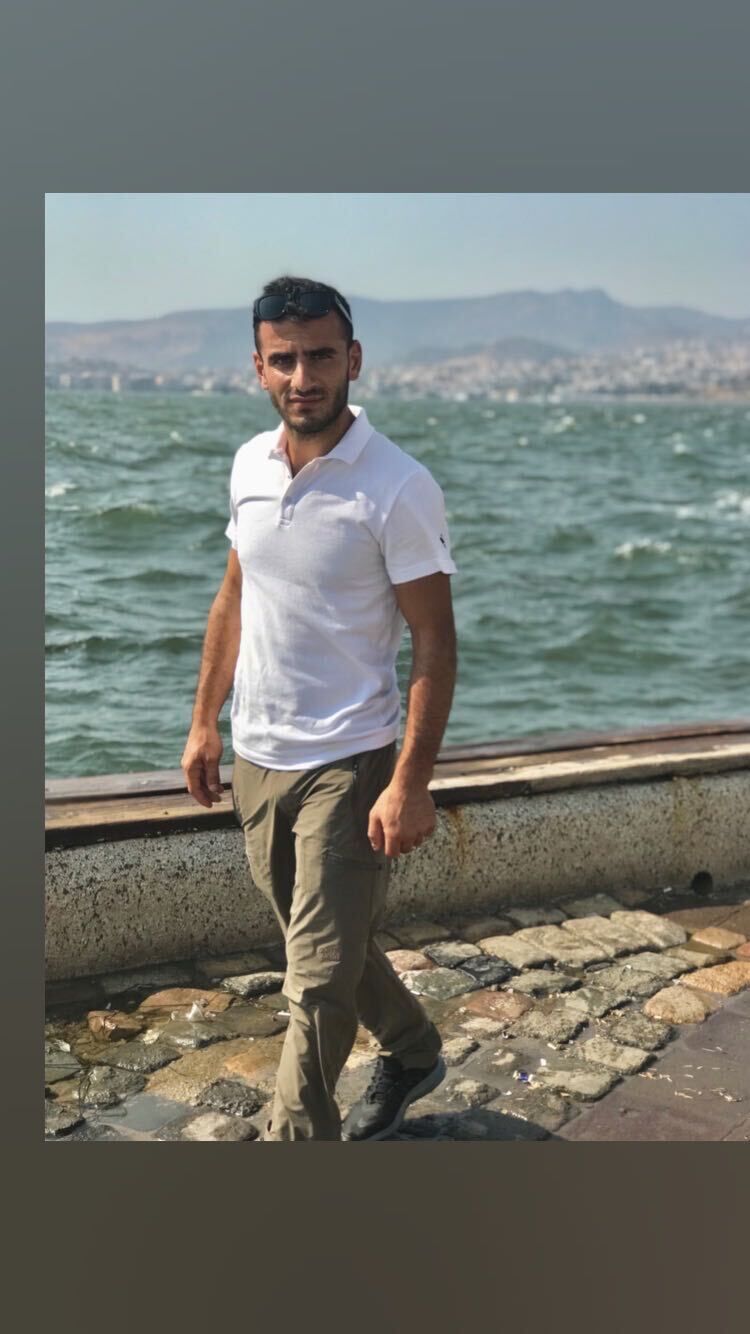  49221578  Yunus, 29 ,    