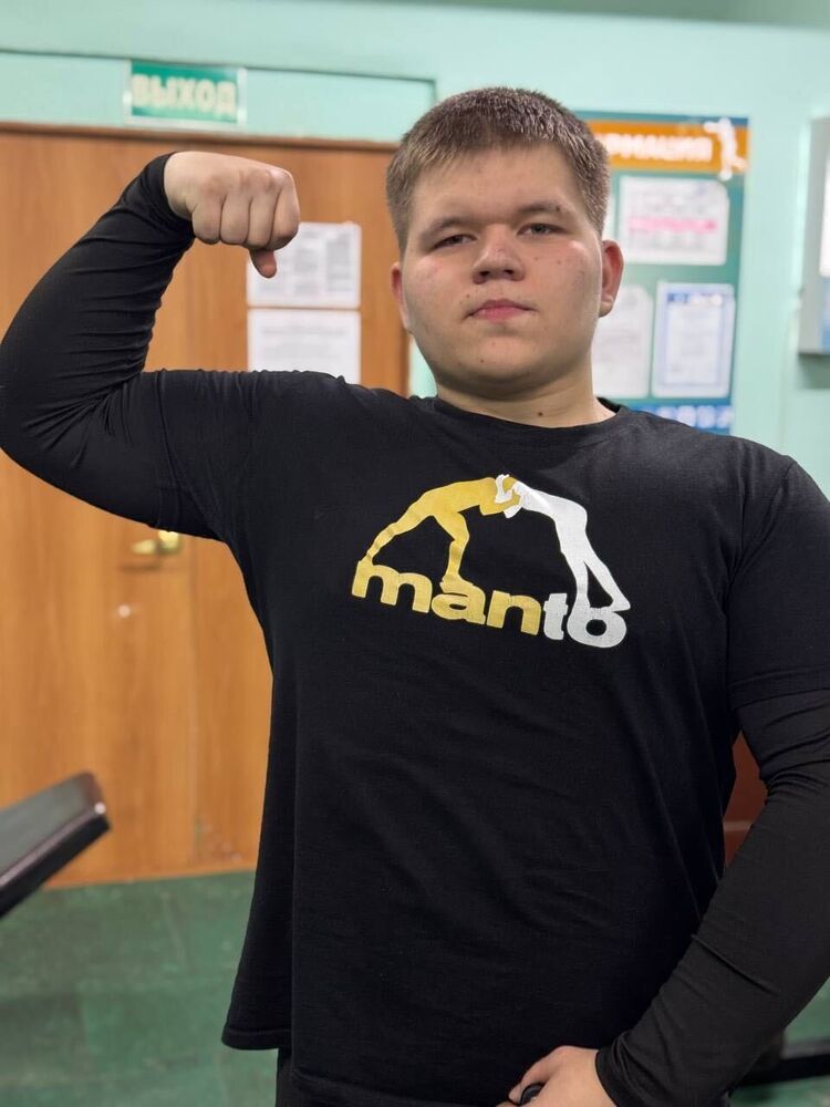 ���� 49379448 ����� ������, 18 ���, ���� ���������� � �����-����������