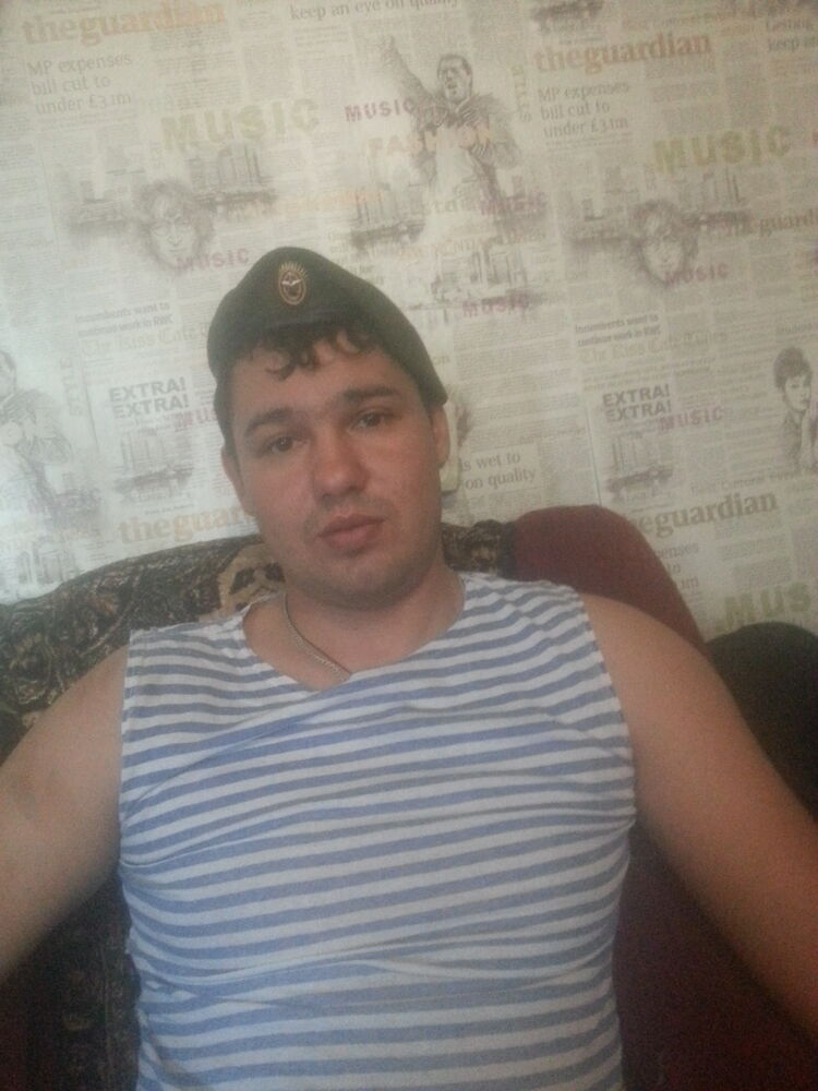  47426208  Sergei, 35 ,    