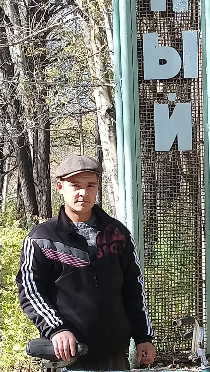  --,   Oleg, 42 ,   ,   
