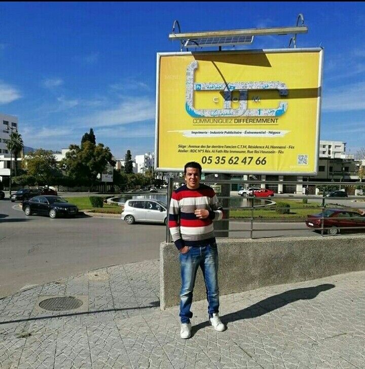 18085768  Jawad, 37 ,    
