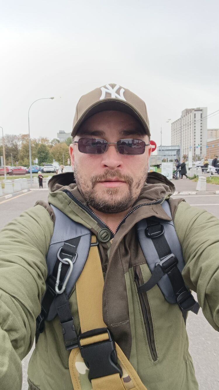  53757108  , 35 ,    -