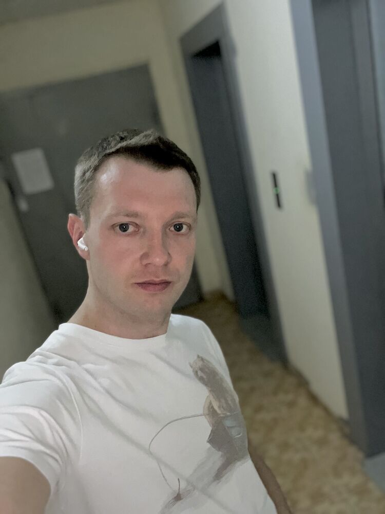  51043768  , 34 ,    