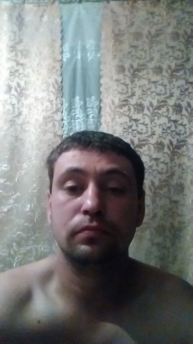  16633748  Georgi, 39 ,    