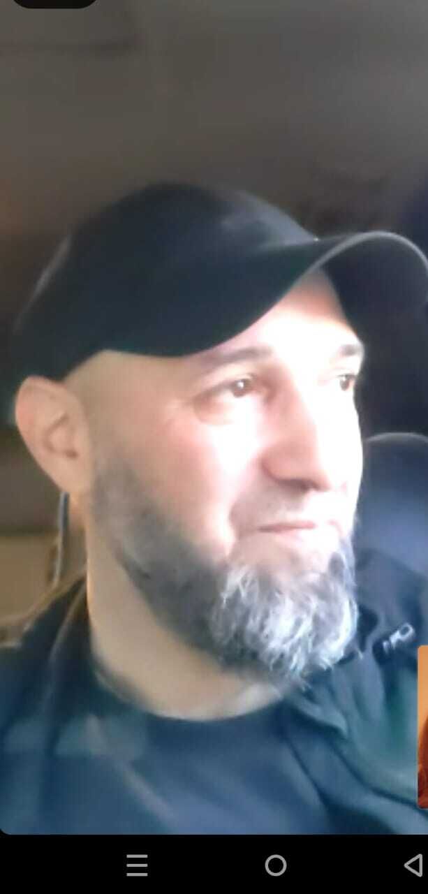  52078438  , 49 ,    