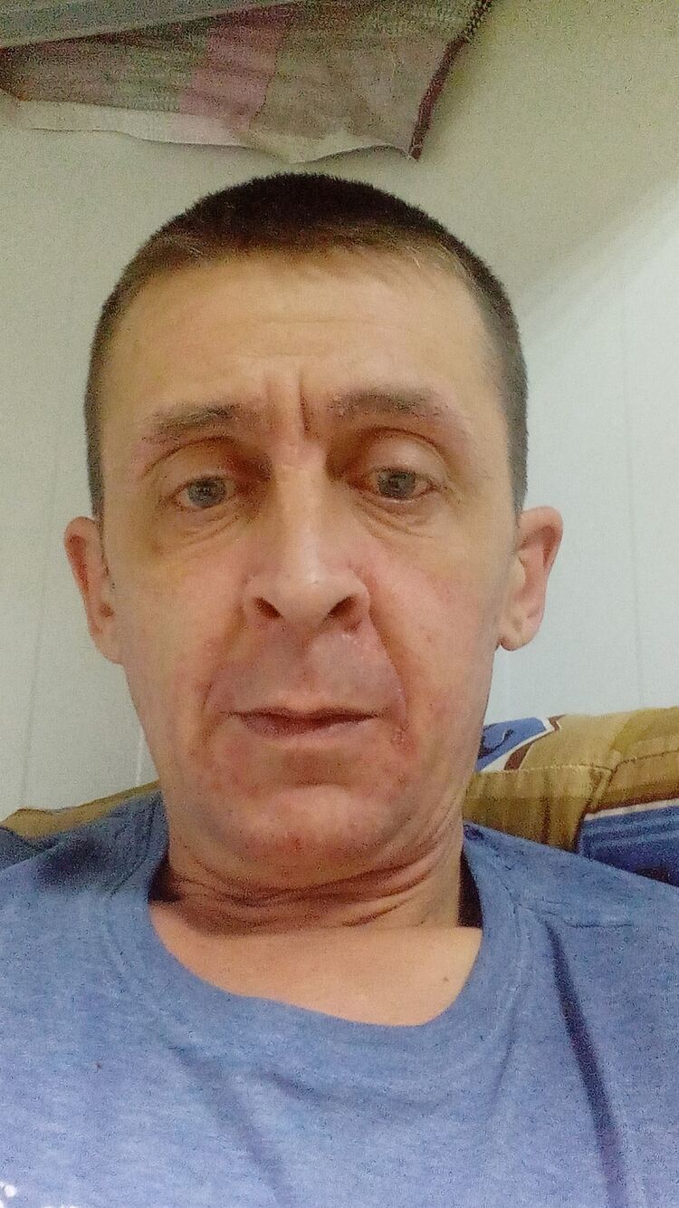  48882608  , 42 ,    