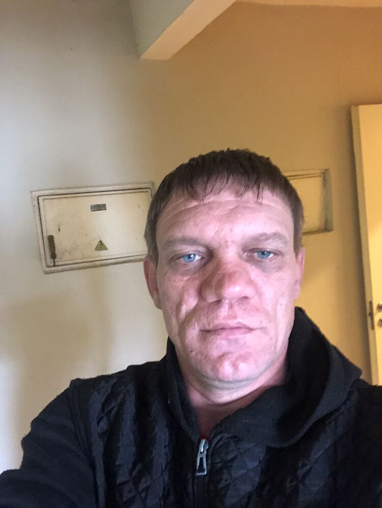  28502528  , 46 ,    
