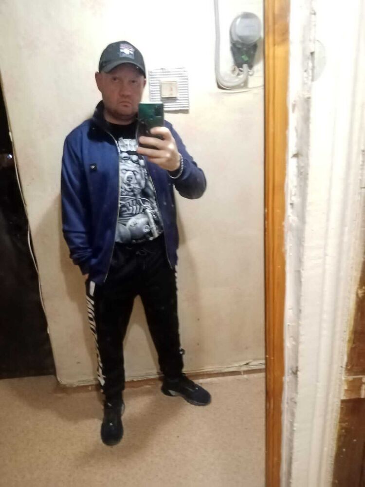  31748378  , 41 ,    