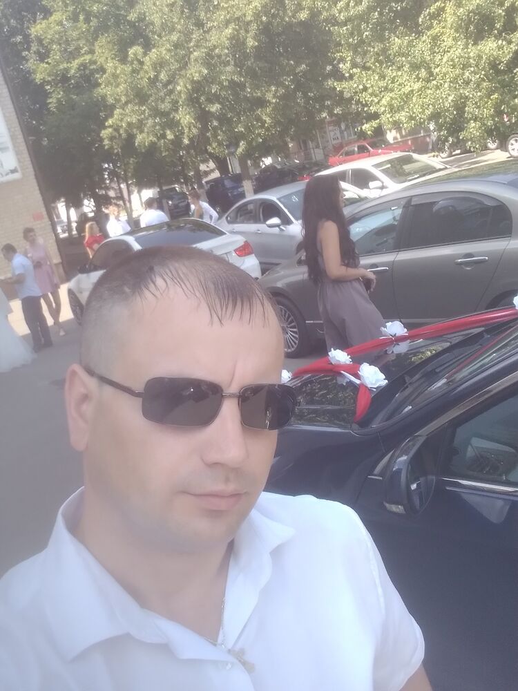  ,   Dimon, 37 ,   ,   