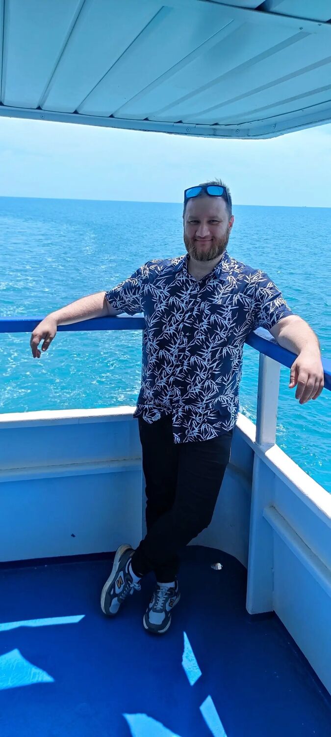  49704908  Ben Gun, 34 ,    