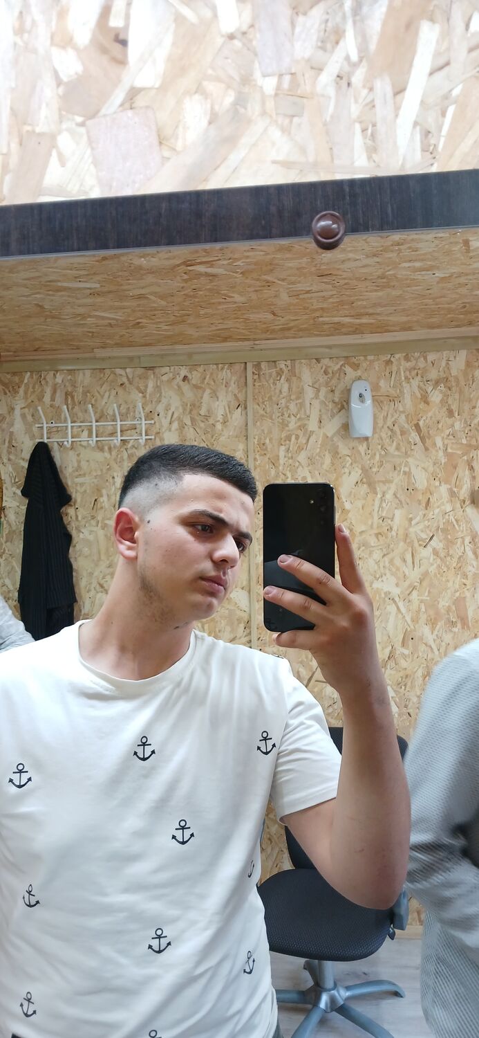 ���� 37115878 ����� ������, 22 ����, ���� ���������� � ������