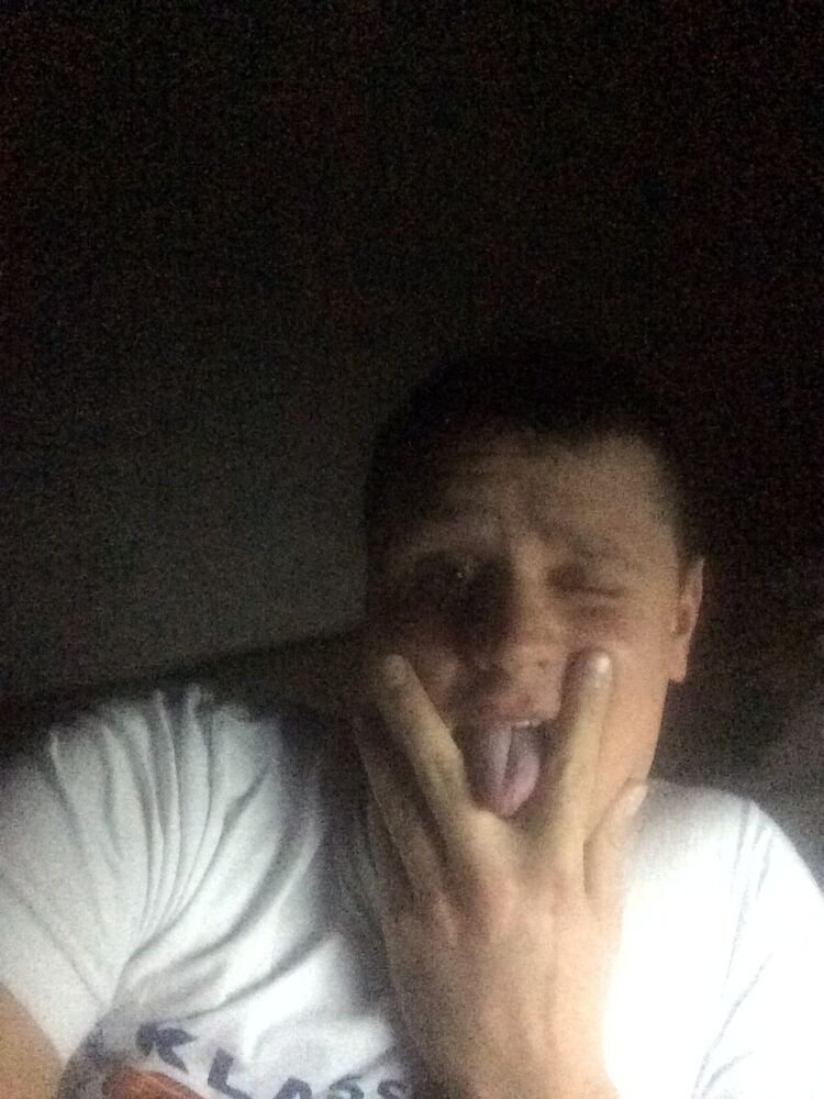  14936598  , 40 ,    